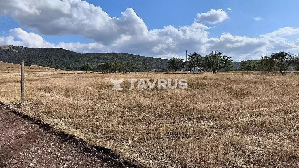 Участок в Крым, Симферопольский район, Добровское с/пос, с. Мраморное  ... - Фото 1