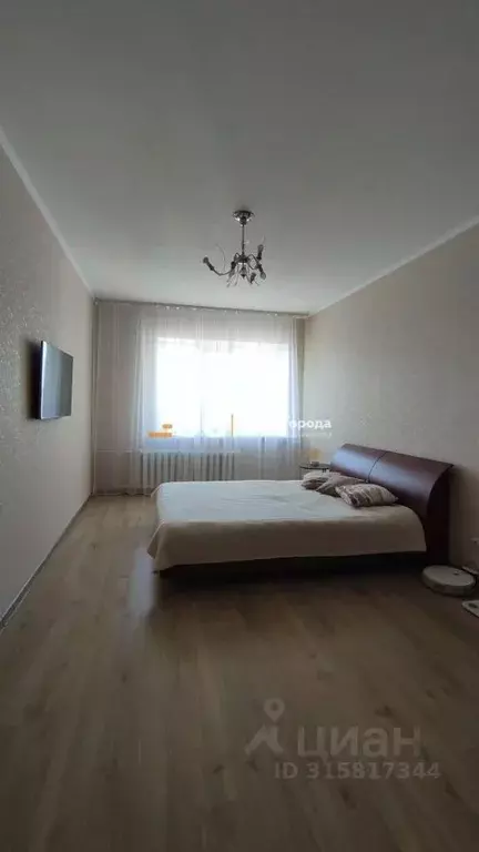 3-к кв. Брянская область, Брянск Московский мкр, 40 (80.5 м) - Фото 0