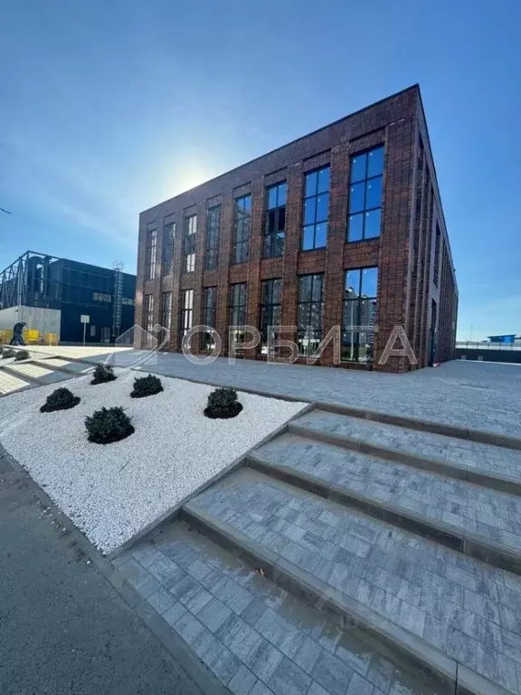 Помещение свободного назначения в Тюменская область, Тюмень ул. ... - Фото 0