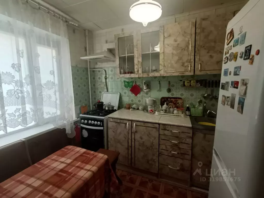 3-к кв. Краснодарский край, Ейск ул. Розы Люксембург, 179 (56.0 м) - Фото 0