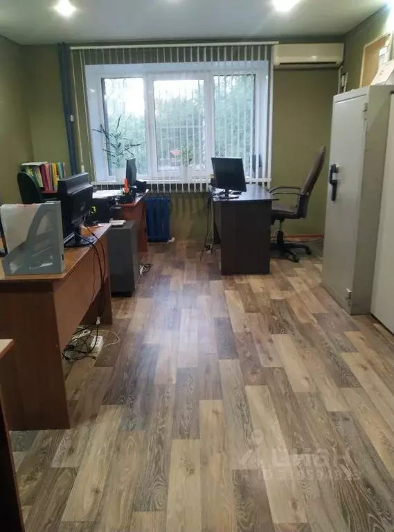 Офис в Волгоградская область, Волжский Молодежная ул., 30 (19 м) - Фото 0
