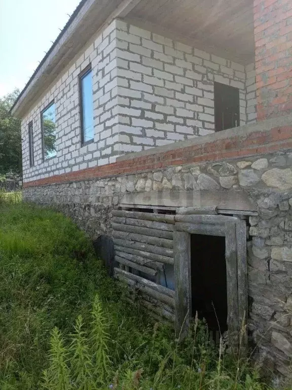 Дом в Калужская область, Юхнов ул. Андреева, 14А (177 м) - Фото 1