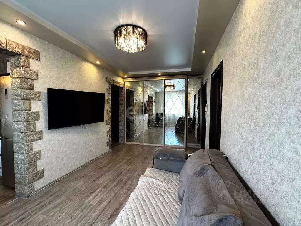 3-к кв. Свердловская область, Нижний Тагил Уральский просп., 74 (62.5 ... - Фото 1