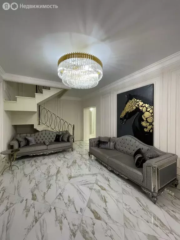 3-комнатная квартира: Нальчик, улица Тлостанова, 28 (106 м) - Фото 1