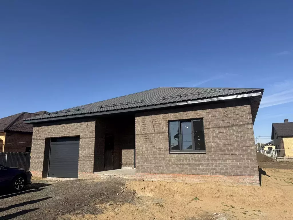 Дом в Оренбургская область, Оренбургский район, пос. Весенний ул. ... - Фото 1