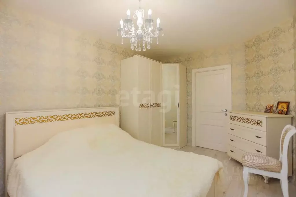 2-к кв. Иркутская область, Ангарск 18-й мкр, 7 (51.0 м) - Фото 0