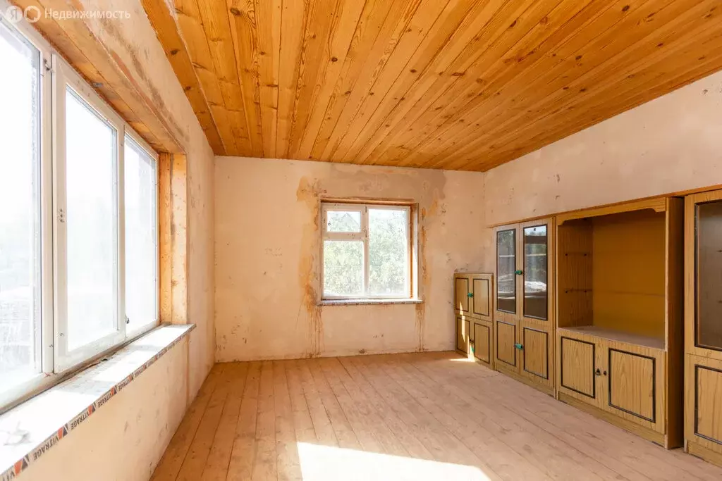 Дом в село Гребени, Степная улица, 10 (130 м) - Фото 1