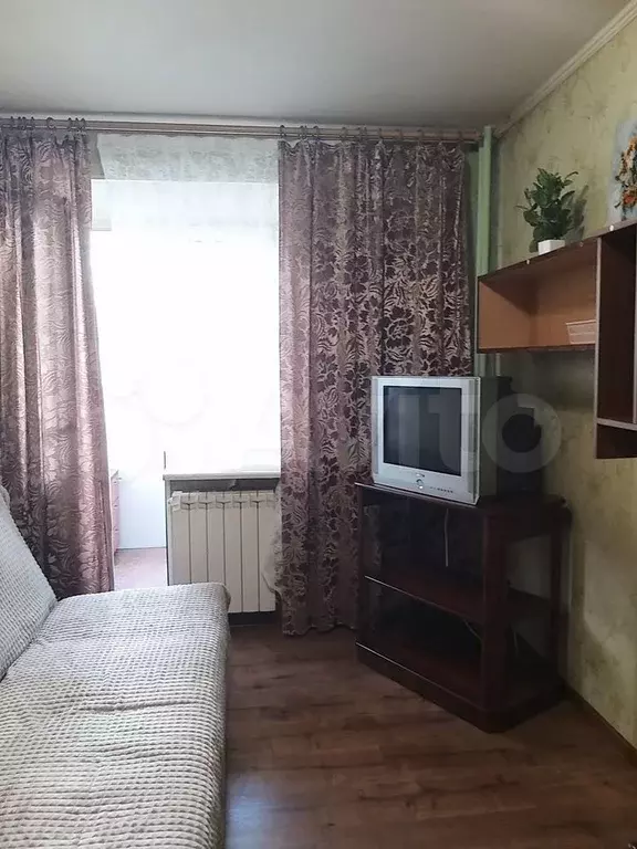 Комната 10,4 м в 4-к., 2/5 эт. - Фото 0