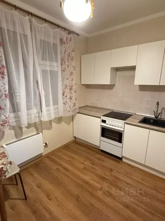 1-к кв. Москва, Москва, Московский г. ул. Радужная, 8 (40.0 м) - Фото 1