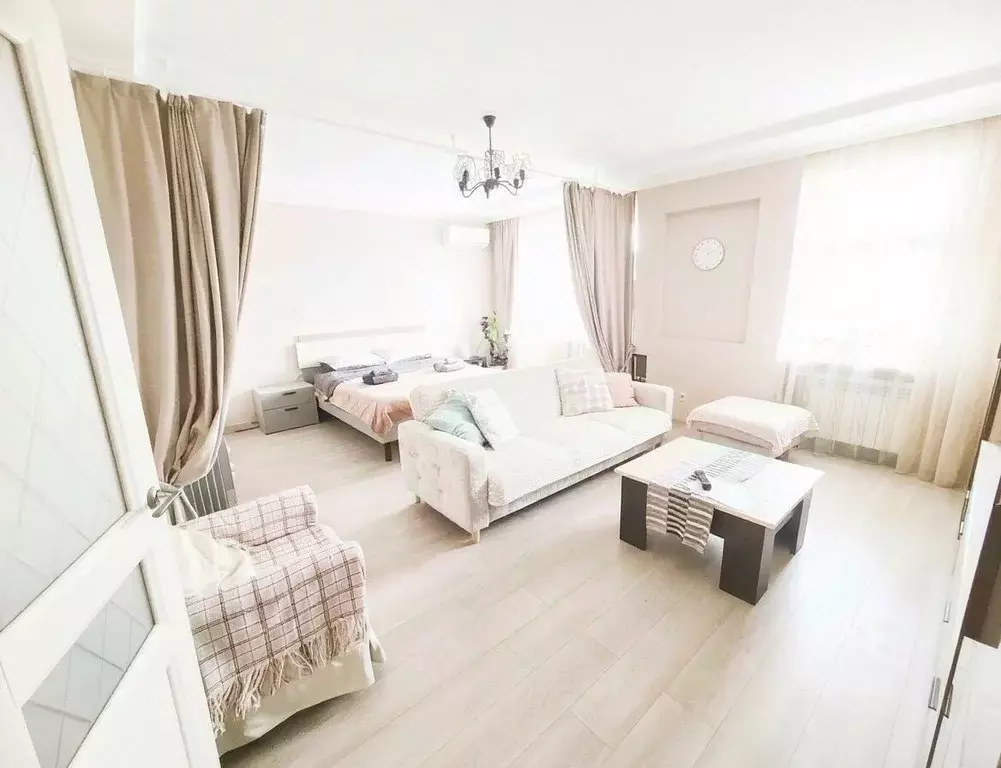 2-к кв. Татарстан, Казань ул. Рашида Вагапова, 18 (56.0 м) - Фото 1
