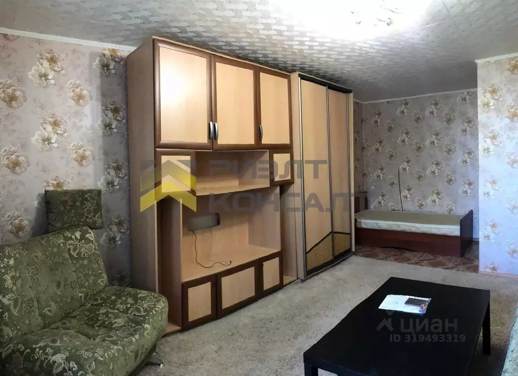 1-к кв. Омская область, Омск ул. Кирова, 6 (33.2 м) - Фото 1