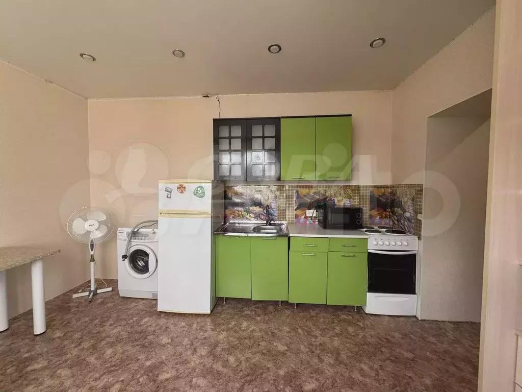 Комната 18 м в 1-к., 3/9 эт. - Фото 0