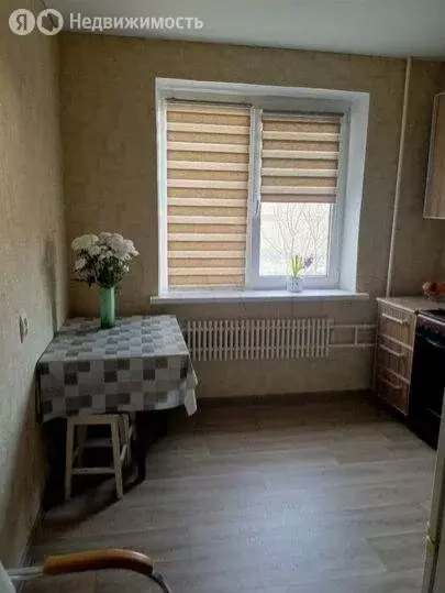 1-комнатная квартира: Губкин, улица Фрунзе, 6А (39 м) - Фото 1