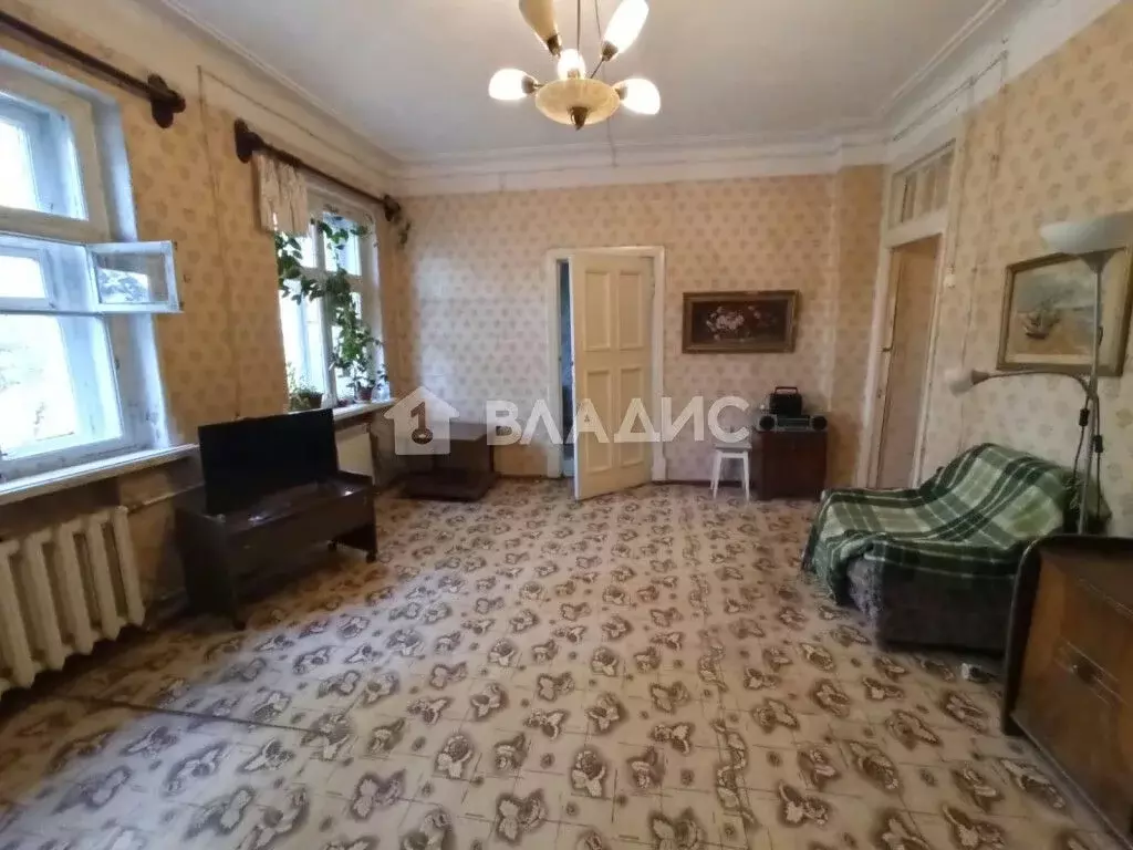 Продается 3-комнатная квартира - Фото 1
