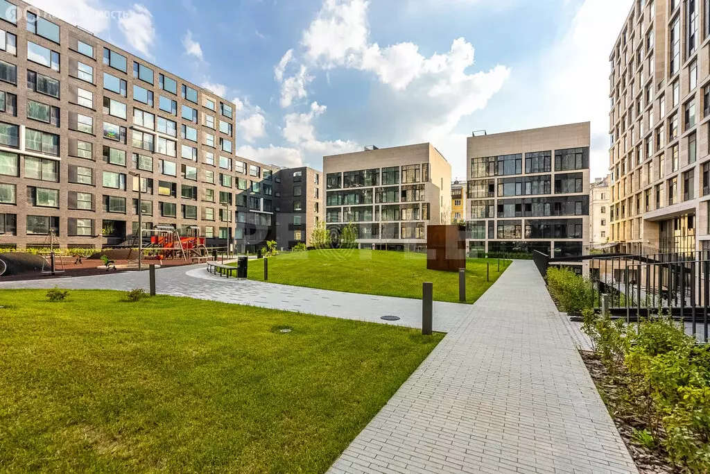 5-комнатная квартира: Москва, Усачёва улица, 15А (197.5 м) - Фото 1