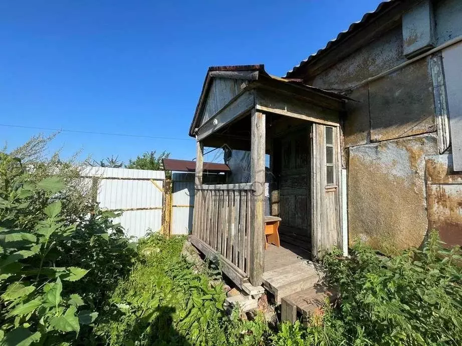 Дом в Белгородская область, Старооскольский городской округ, с. ... - Фото 1