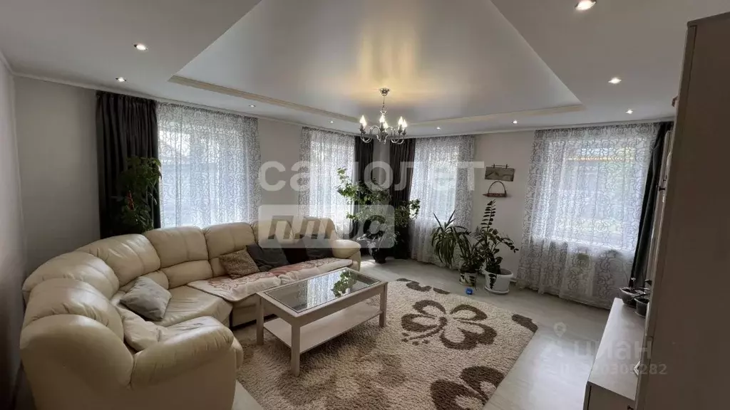 Дом в Алтайский край, Барнаул Локомотивный проезд, 47 (85 м) - Фото 0