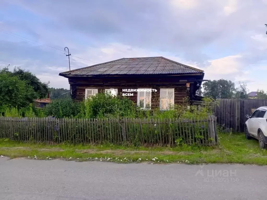 Дом в Челябинская область, Аргаяшский муниципальный округ, с. Кулуево ... - Фото 1