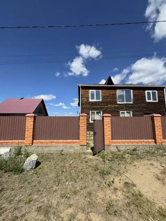 Дом в Забайкальский край, Читинский район, с. Засопка  (200 м) - Фото 1