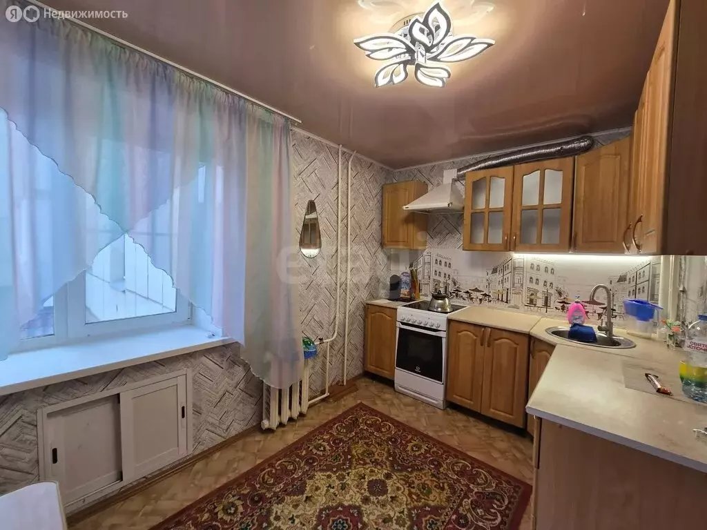 2-комнатная квартира: Миасс, улица 8 Марта, 122 (45 м) - Фото 1