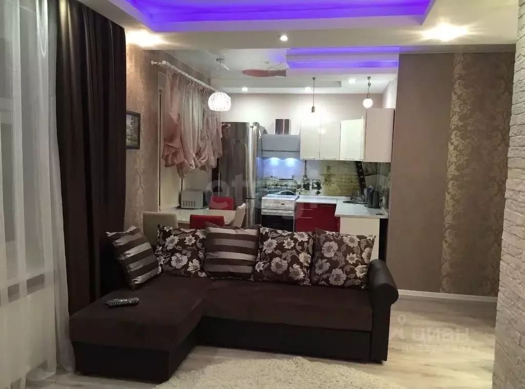 2-к кв. Ямало-Ненецкий АО, Новый Уренгой Восточный мкр, 3/1 (55.0 м) - Фото 2