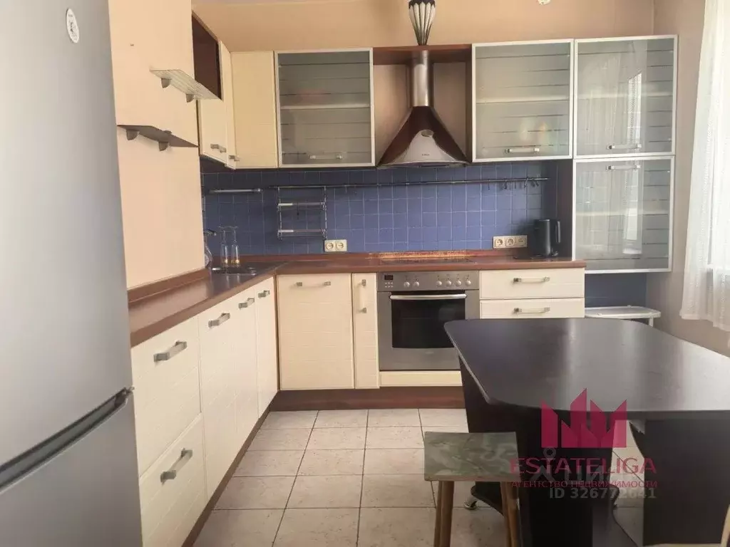 3-к кв. Москва ул. Академика Волгина, 14К2 (70.0 м) - Фото 1