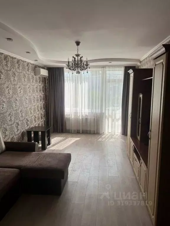 1-к кв. Крым, Симферополь ул. Тургенева, 13А (50.0 м) - Фото 1