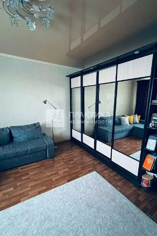 Продается 2-комнатная квартира - Фото 2