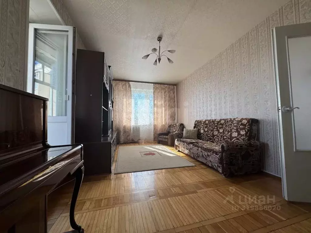 2-к кв. Ульяновская область, Ульяновск ул. Кирова, 36 (55.0 м) - Фото 0