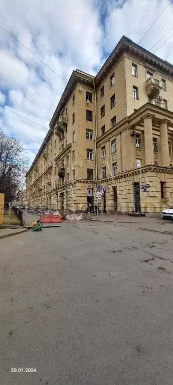 4-к. квартира, 103 м, 4/6 эт. - Фото 0
