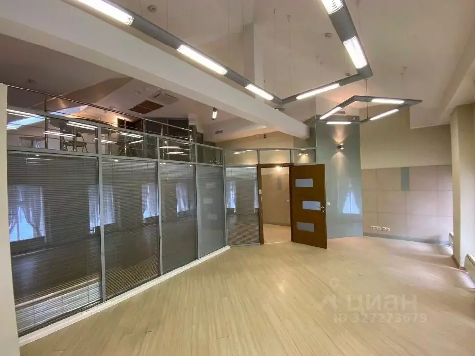 Офис в Москва Тихвинская ул., 2 (219 м) - Фото 1