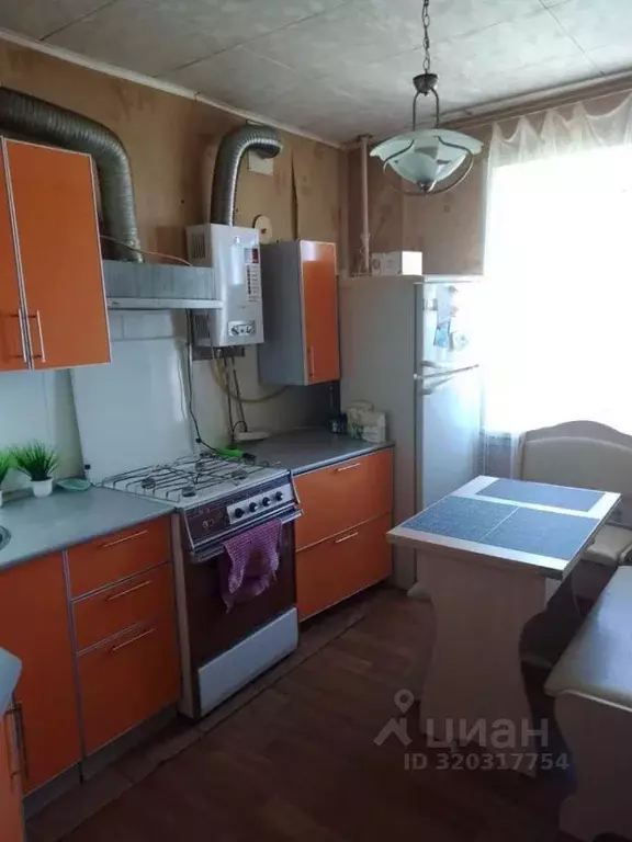 3-к кв. Тульская область, Донской ул. Октябрьская, 78/15 (59.8 м) - Фото 0