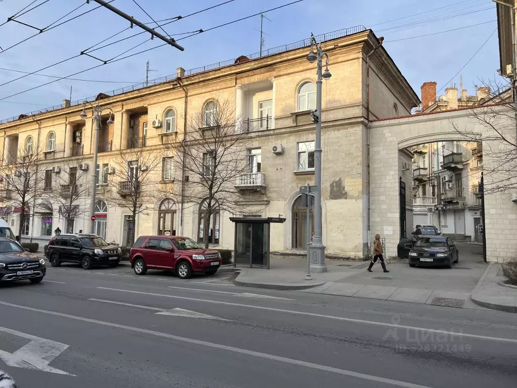 3-к кв. Севастополь ул. Большая Морская, 31 (72.6 м) - Фото 1