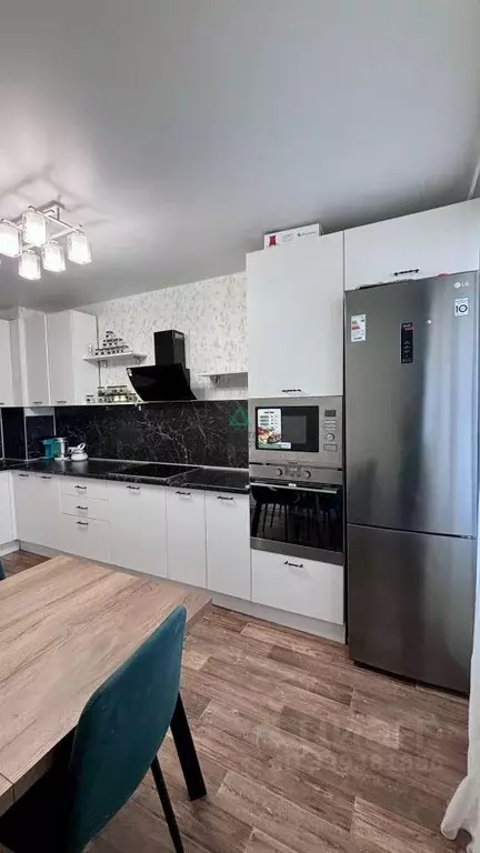 3-к кв. Башкортостан, Уфа ул. Мечтателей, 11 (80.0 м) - Фото 1