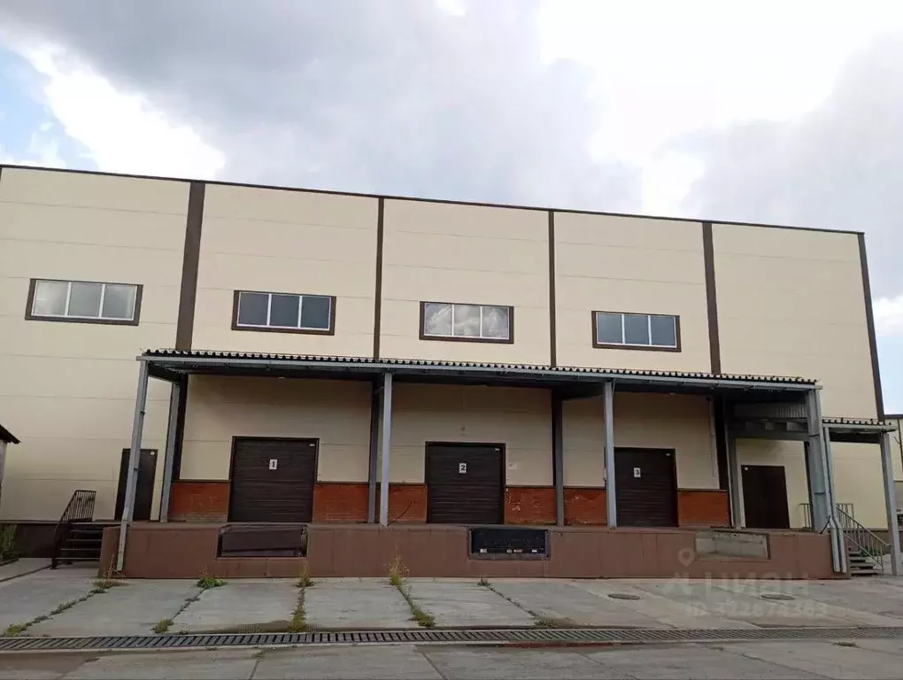 Производственное помещение в Удмуртия, Ижевск ул. Пойма, 105 (1800 м) - Фото 1