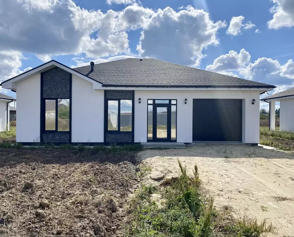 Дом в Тюменская область, Тюменский муниципальный округ, с. Успенка ул. ... - Фото 1