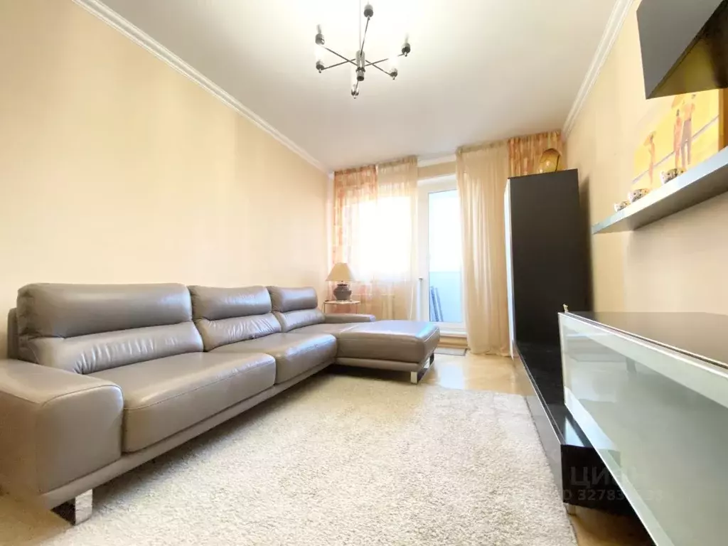 3-к кв. Москва Миклухо-Маклая ул., 20 (75.0 м) - Фото 1