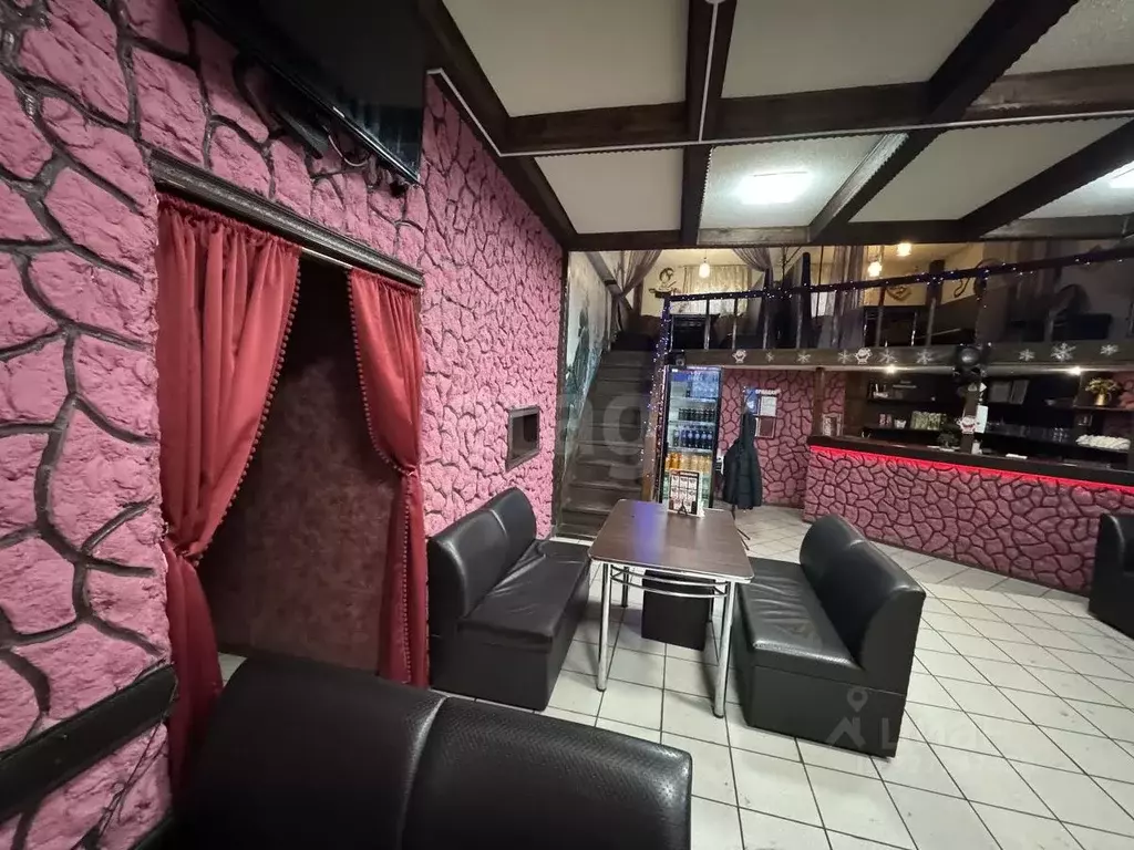 Помещение свободного назначения в Саратовская область, Маркс просп. ... - Фото 1