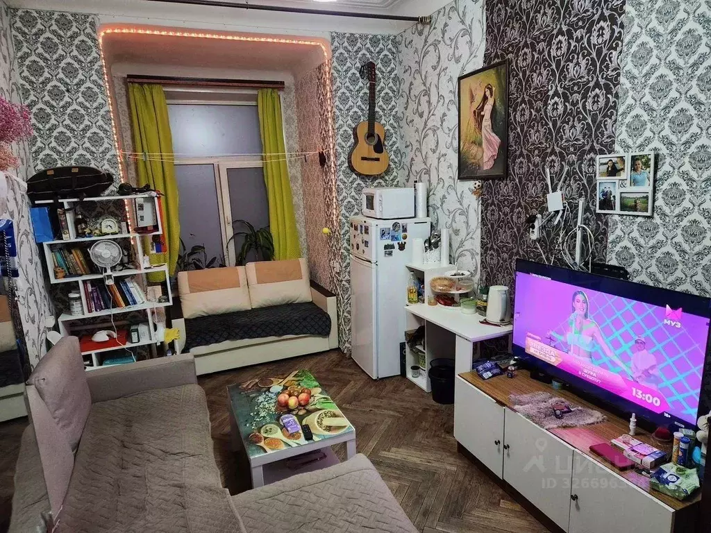 Комната Санкт-Петербург 18-я Васильевского острова линия, 23 - Фото 1