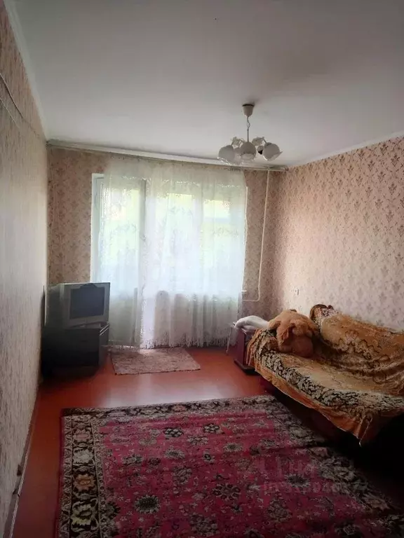 2-к кв. Хакасия, Черногорск просп. Космонавтов, 44Б (42.0 м) - Фото 0