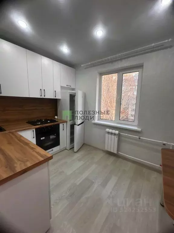 1-к кв. Курганская область, Курган Заозерный жилрайон, 5-й мкр, 10 ... - Фото 2