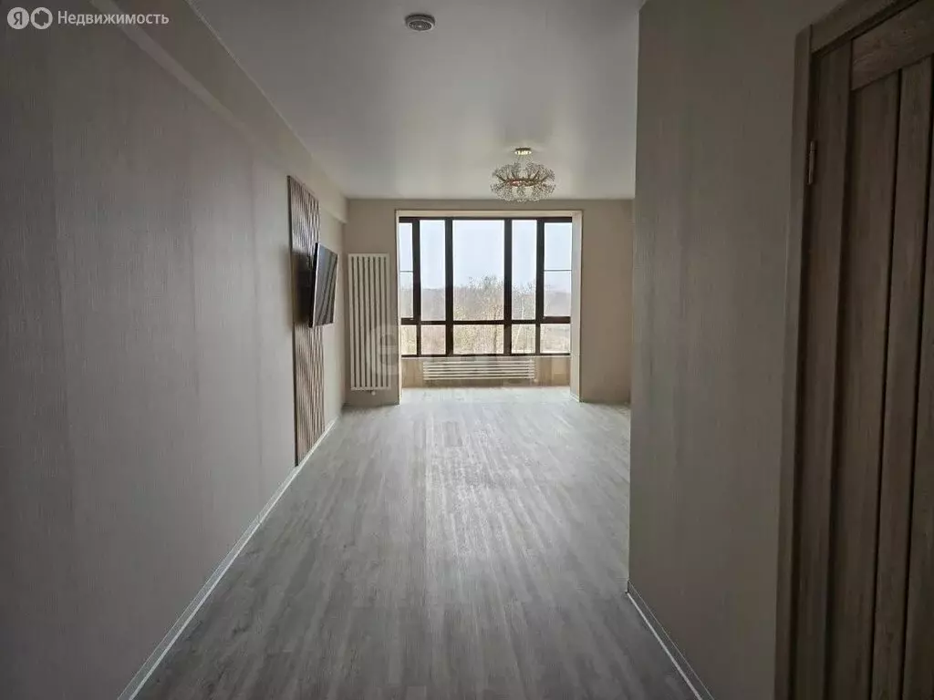 Квартира-студия: Оренбург, улица Красная Площадь, 2А (38 м) - Фото 2