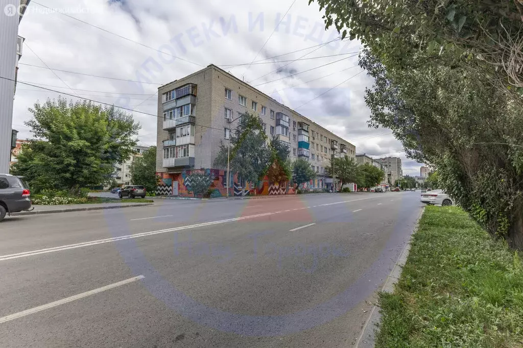 2-комнатная квартира: Курган, улица Криволапова, 50 (45 м) - Фото 1