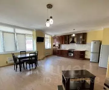 3-к кв. Краснодарский край, Геленджик Курзальная ул., 40А (100.0 м) - Фото 1