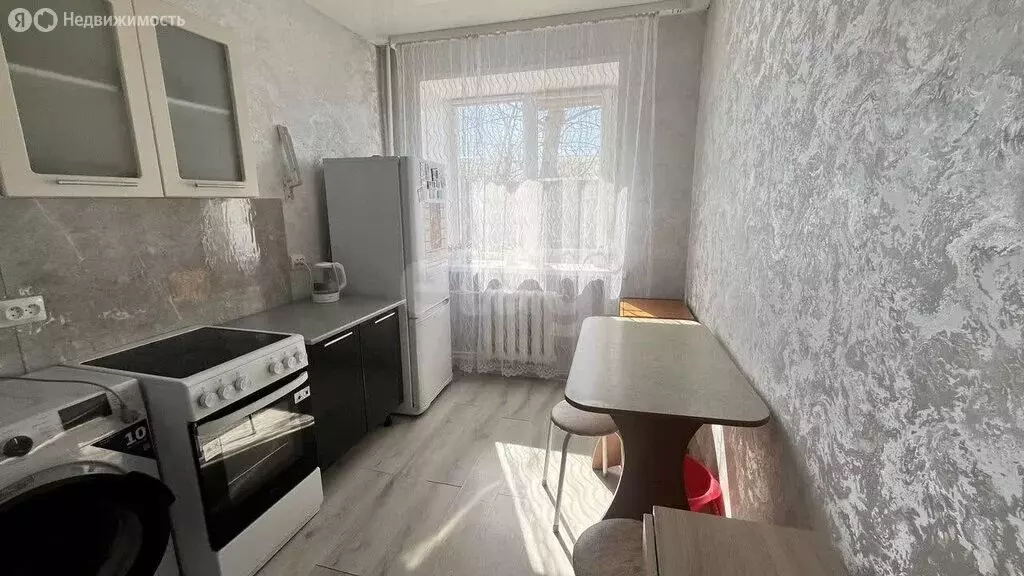 2-комнатная квартира: Улан-Удэ, улица Строителей, 39 (29.2 м) - Фото 1