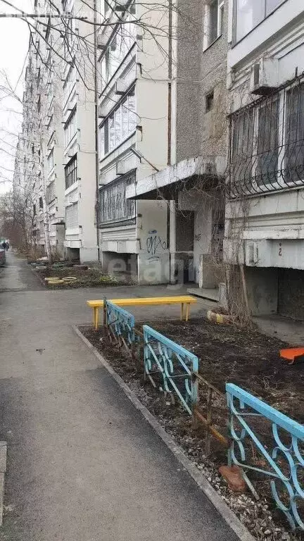 3-комнатная квартира: Екатеринбург, улица Бакинских Комиссаров, 169Б ... - Фото 1