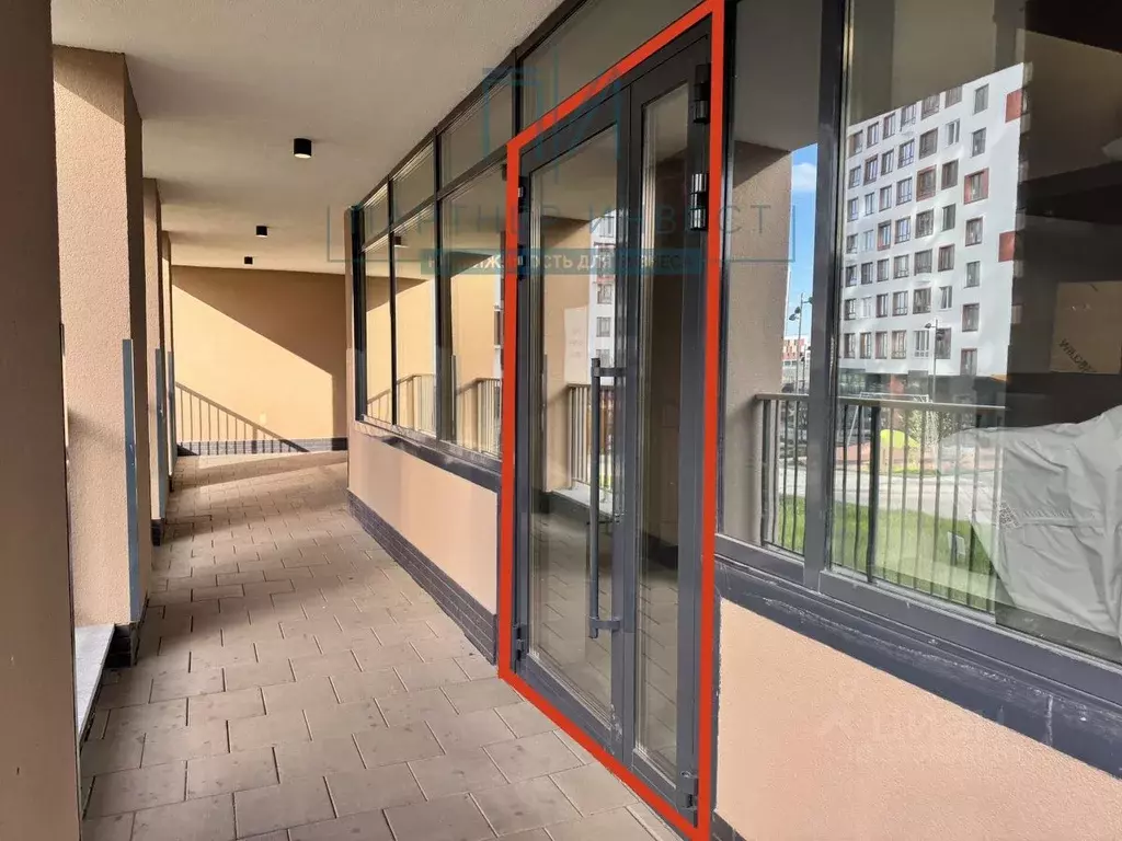 Торговая площадь в Свердловская область, Екатеринбург ул. Щербакова, ... - Фото 1