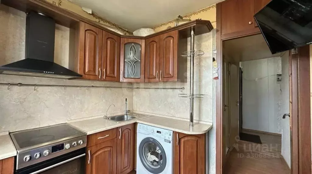 3-к кв. Москва Перекопская ул., 22к1 (58.6 м) - Фото 2