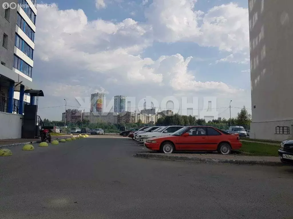 Квартира-студия: Новосибирск, улица Ивана Севастьянова, 9 (24.7 м) - Фото 1