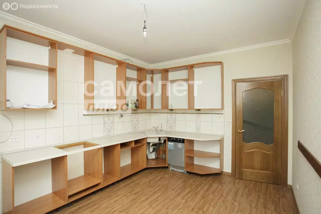 Квартира-студия: Кемерово, Соборная улица, 10 (95.8 м) - Фото 2